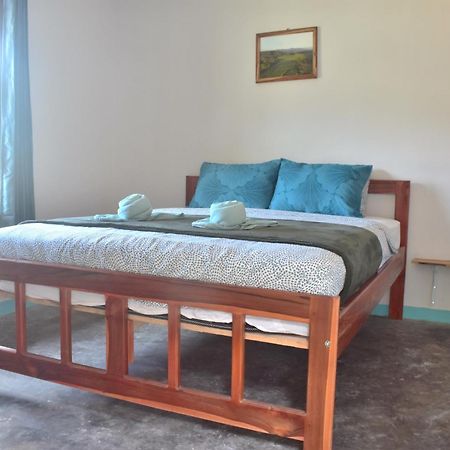 Mama'S Homestay Рутенг Екстериор снимка