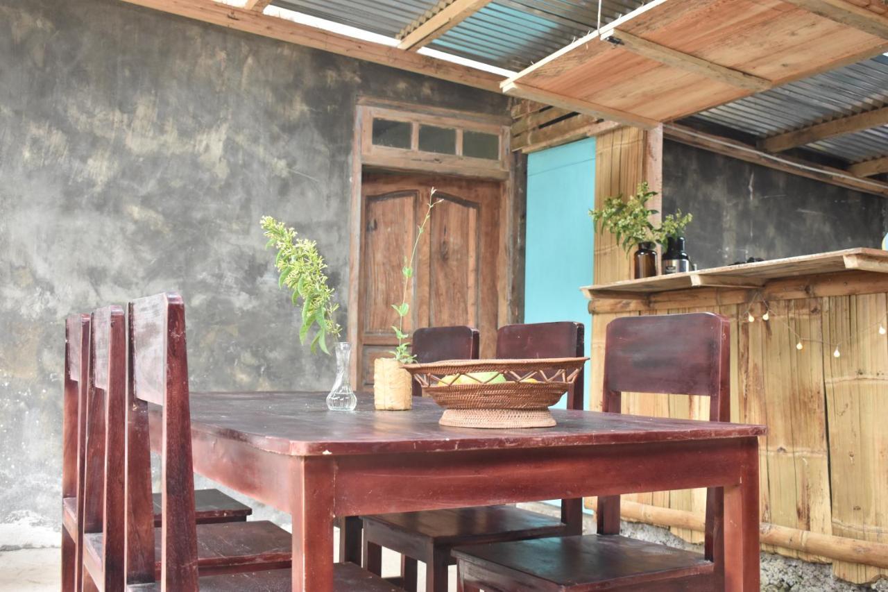 Mama'S Homestay Рутенг Екстериор снимка